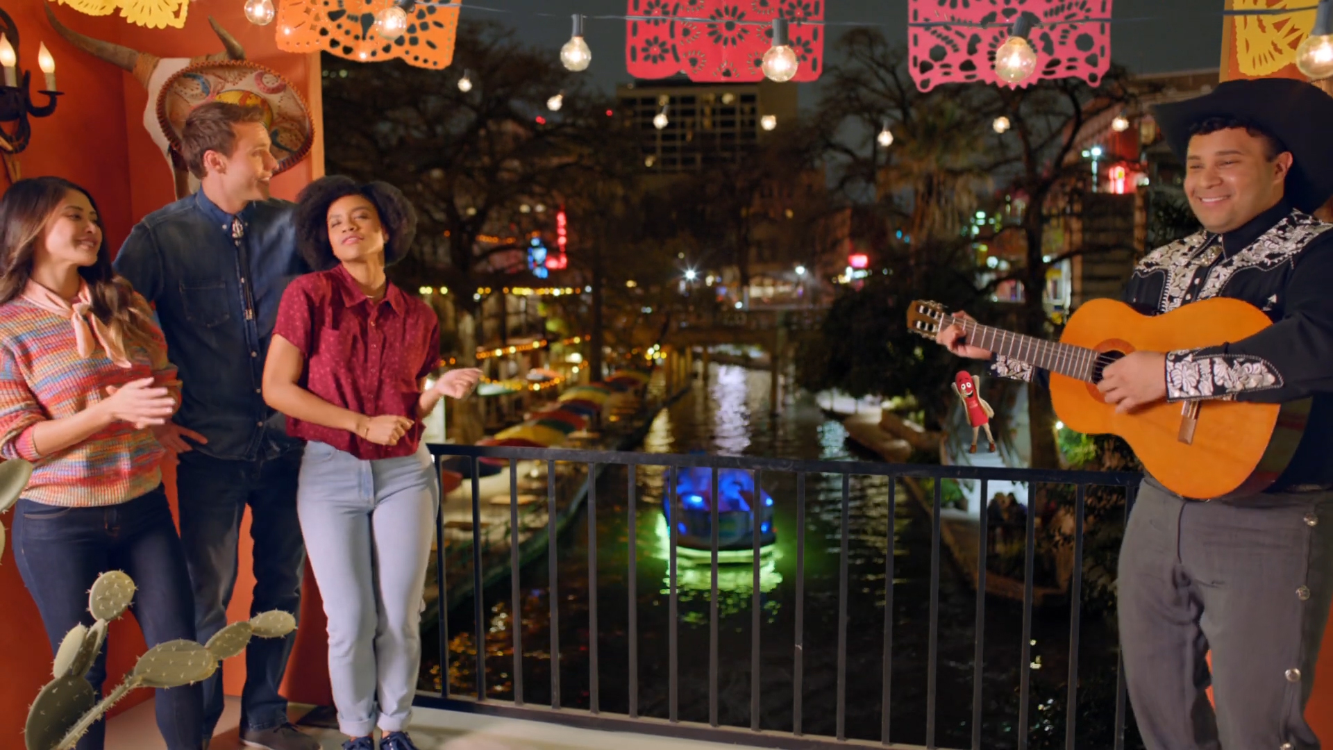 Wienerschnitzel-Chili-Cheese-Fries-from-around-USA0441