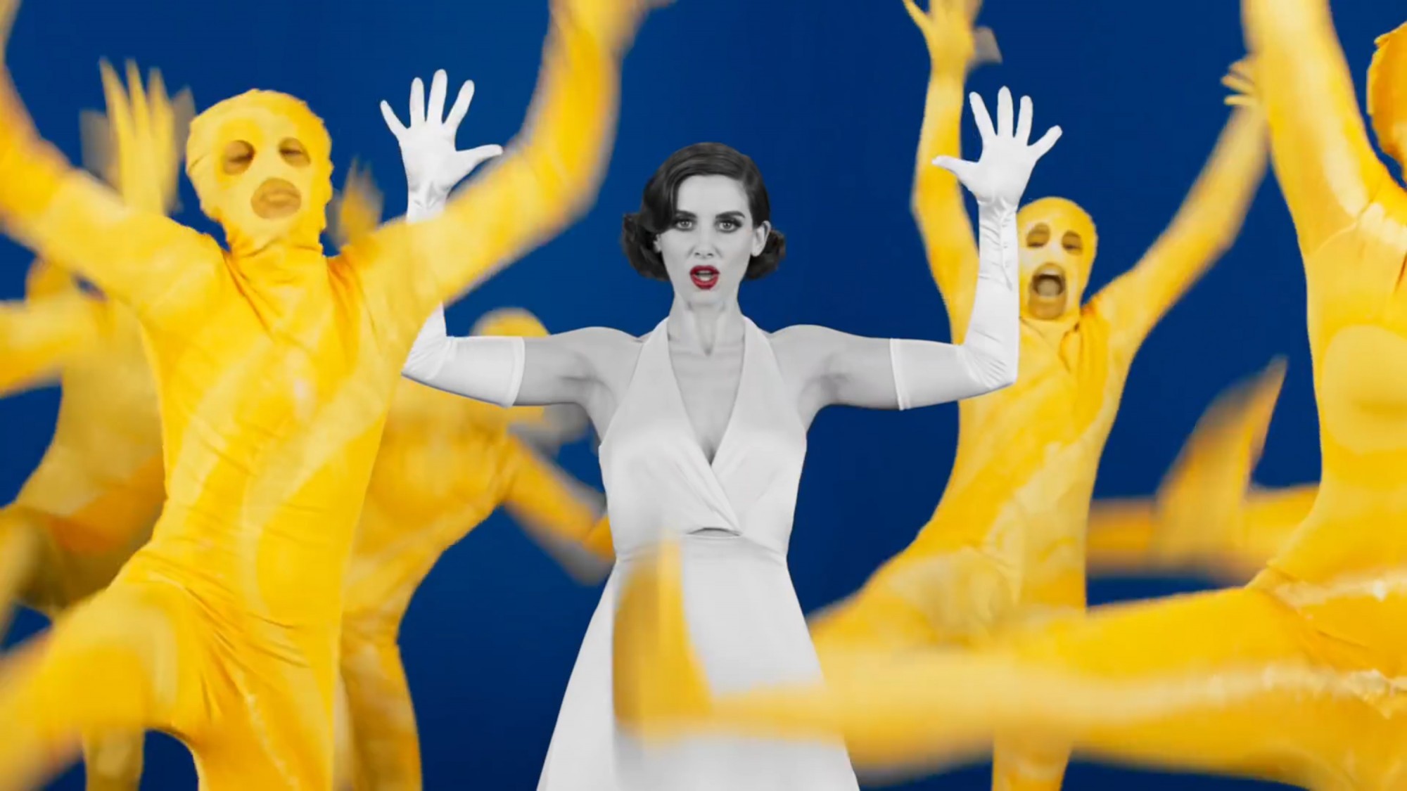 Beck-Colors-Video-Out-Now0021