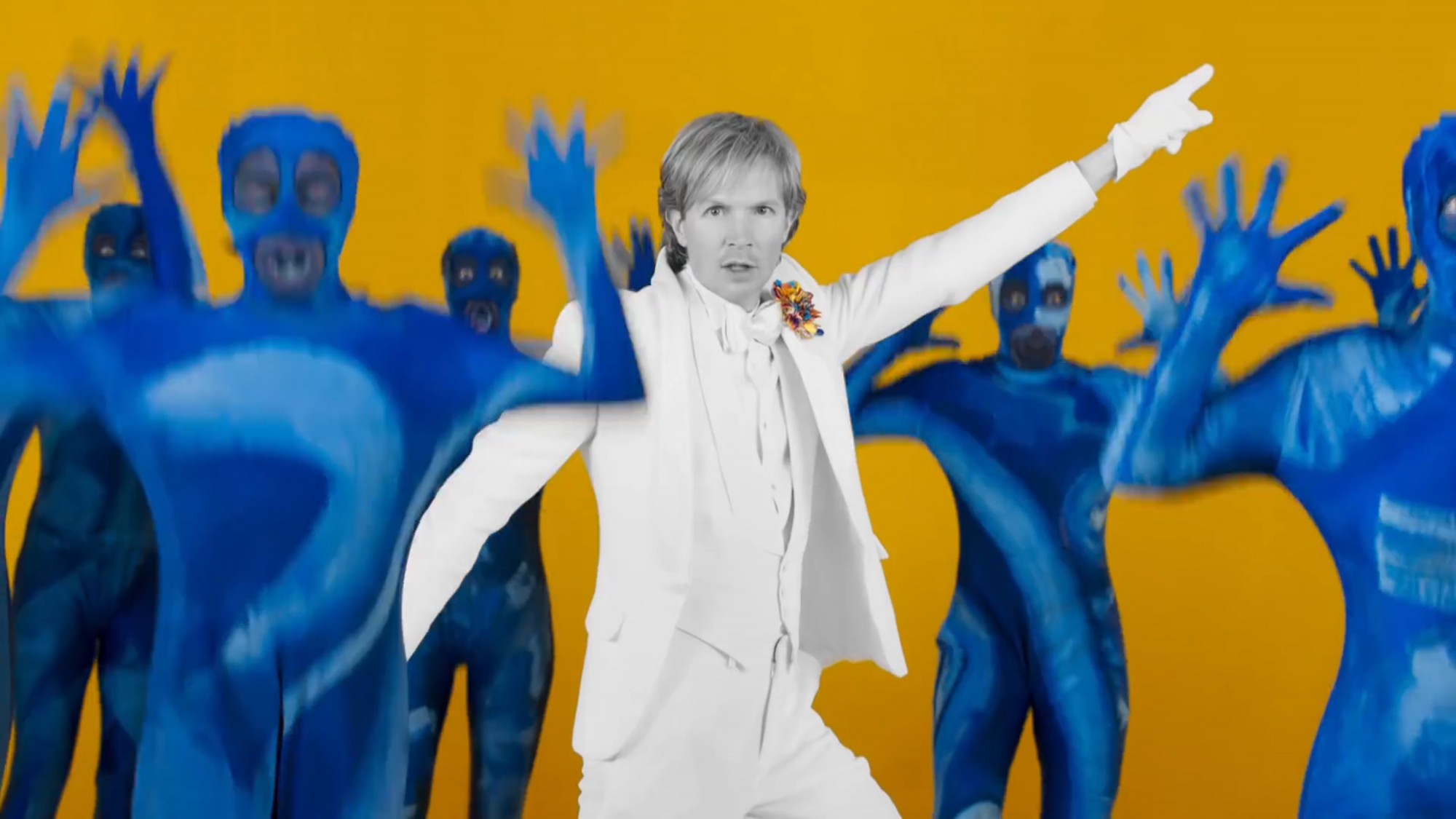 Beck-Colors-Video-Out-Now0093